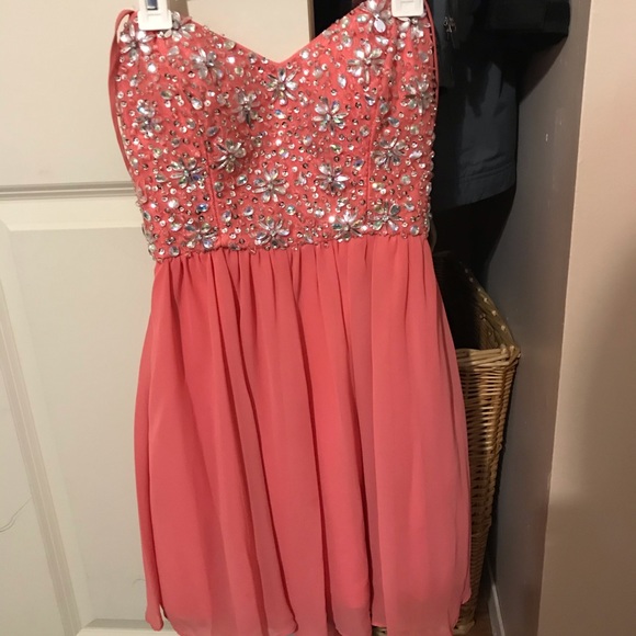 fancy cocktail dresses